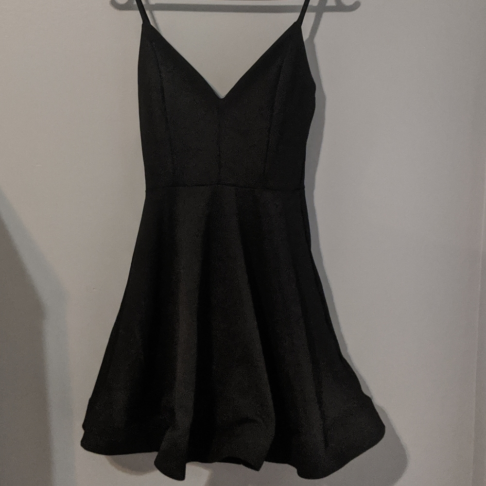 Black Dress *FREE ADD-ON*